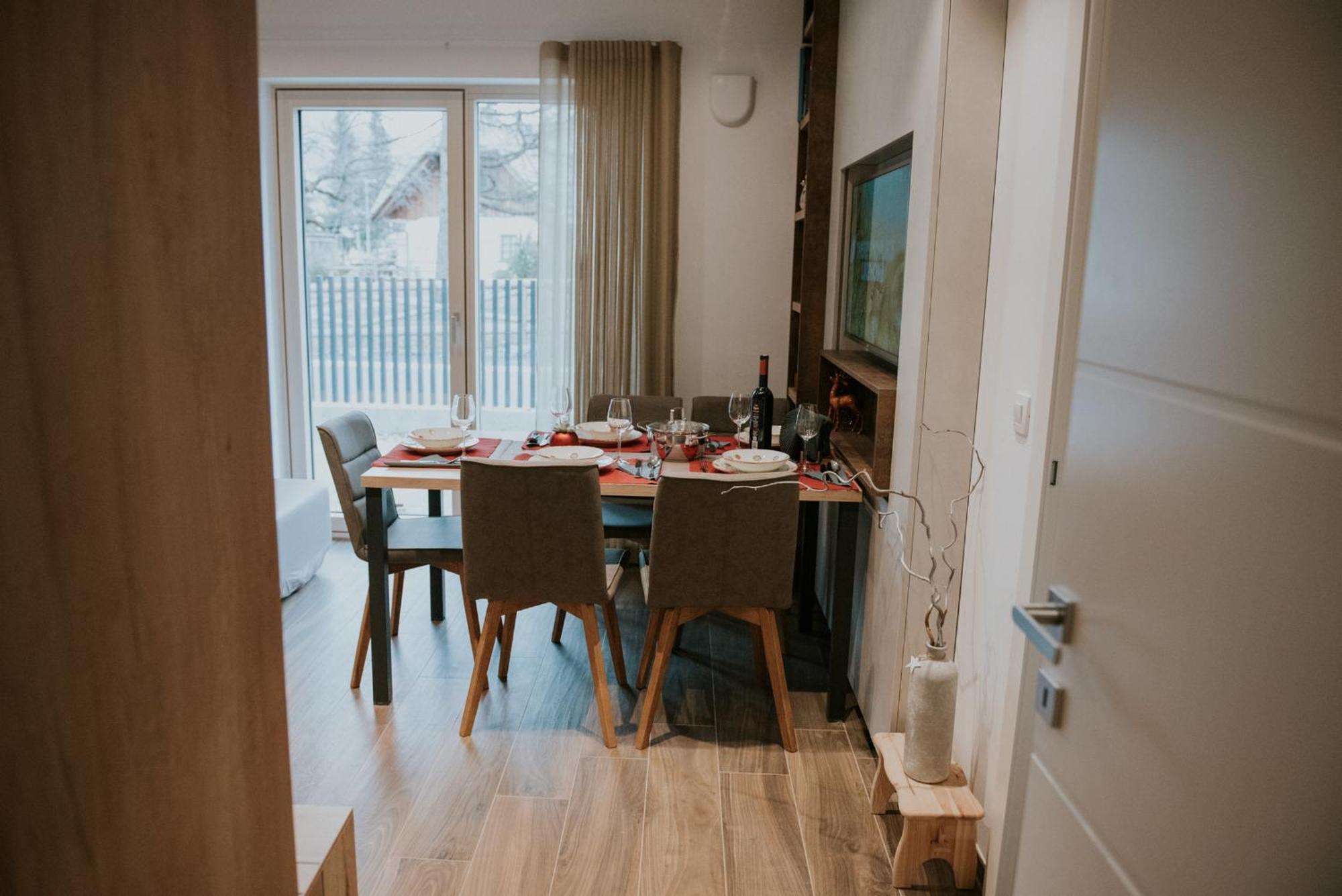 Vila Mojca Apartments Jasna & Jelka Кранська Гора Номер фото